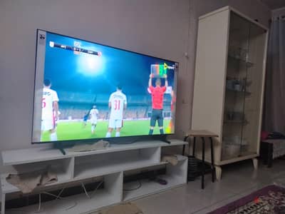 شاشه سامسونج ٦٠ بوصه