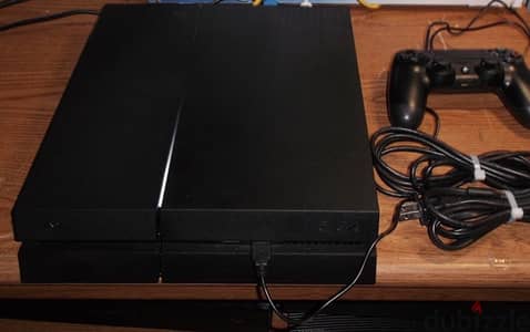 ps4 standard 500 g معدل سوفت ١٣،٥ بالألعاب بدراع واحد مفتوح نضافه