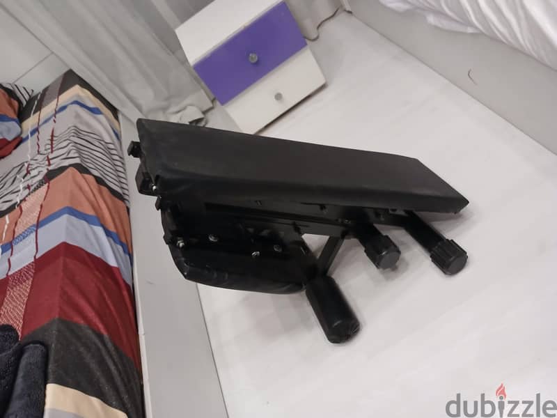 black adjustable bench high quality and material 2