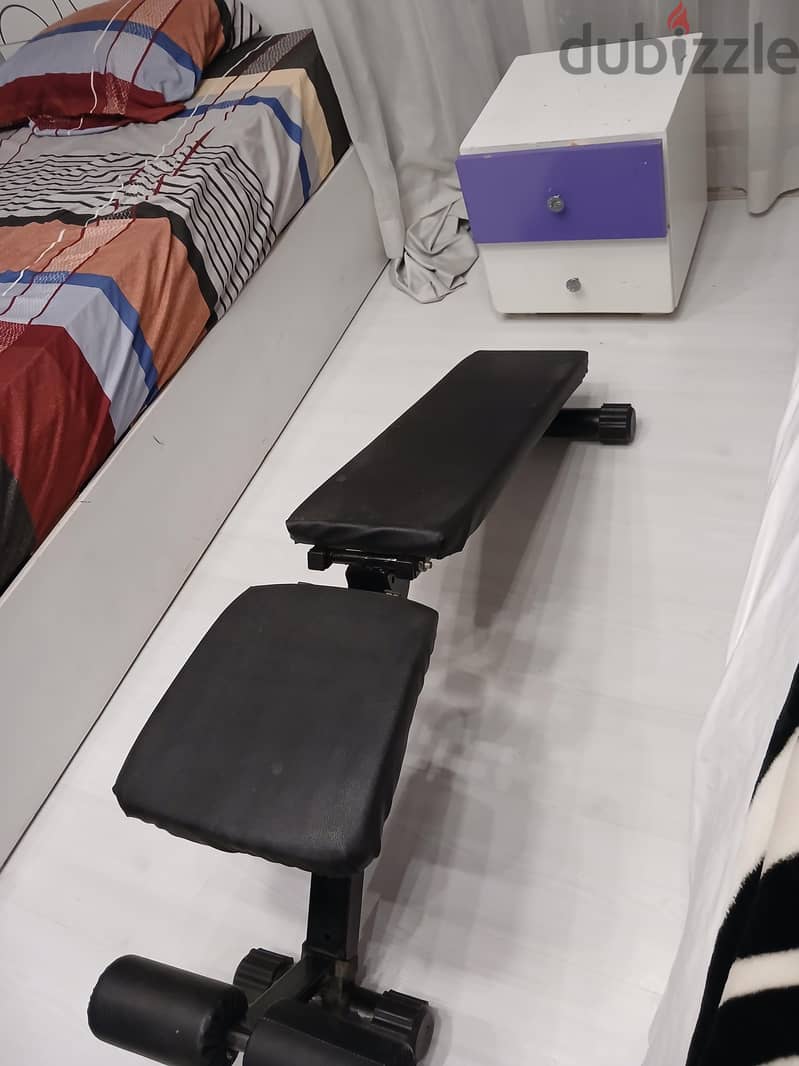 black adjustable bench high quality and material 3