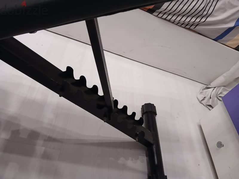 black adjustable bench high quality and material 4