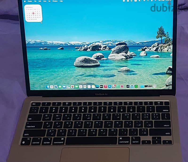 MacBook Air M1 – 2020 RAM: 8G 2