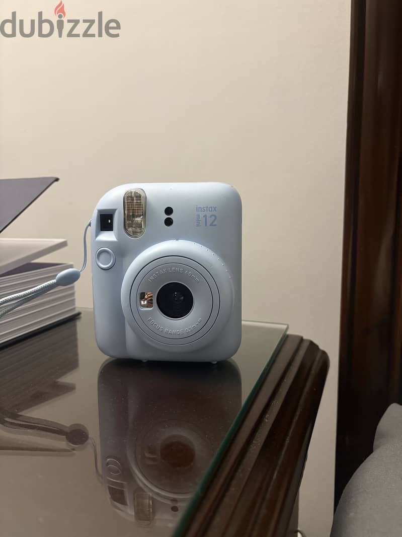 Camera barely used very good condition and amazing pics 1