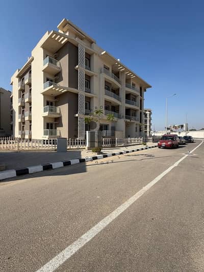 Apartment for Sale – Immediate Delivery with 5-Year Installment Plan Phase 4, El Khamayel Compound, Sheikh Zayed City