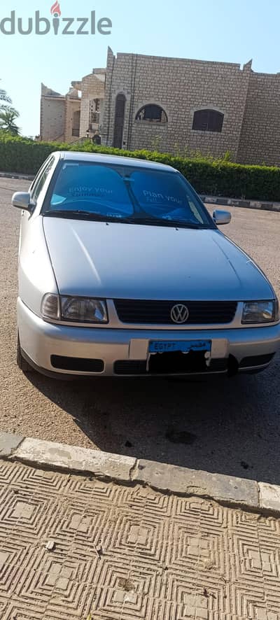 فولكسفاغن بولو 2001