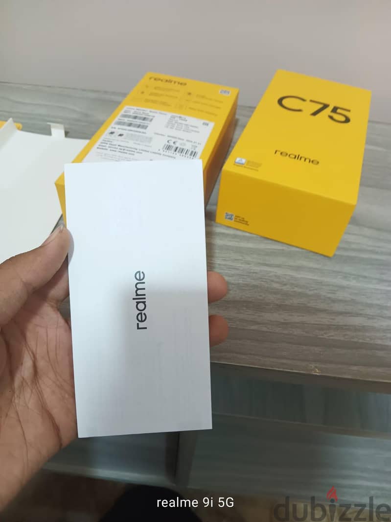 ريلمى سى 75 12