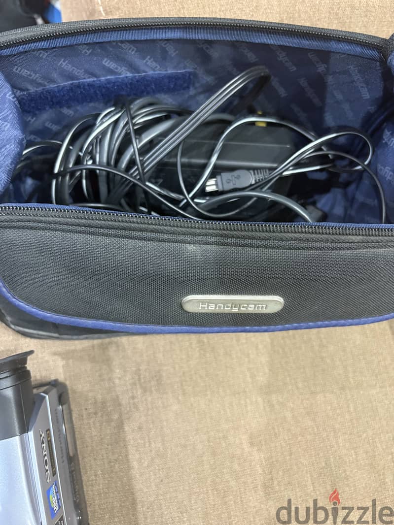 Sony Video Camera DCR-TRV140E PAL 2