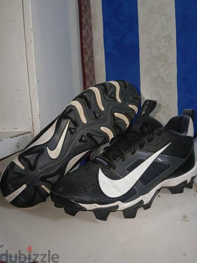 استارز Nike استعمال شهر فقط مقاس ٤٢. ٥