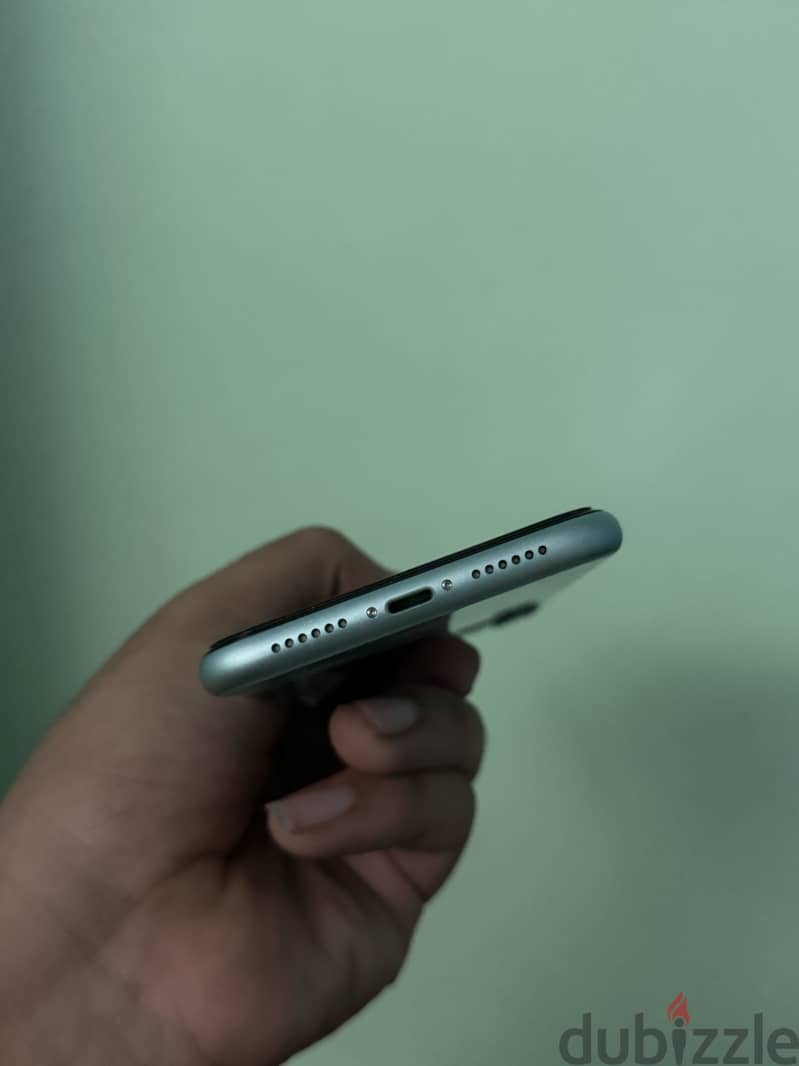 Apple - iPhone 11 6
