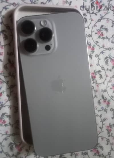 Apple - iPhone 16 Pro Max