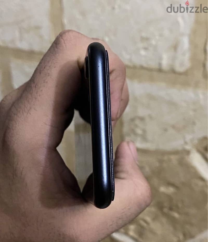 Apple - iPhone SE 5