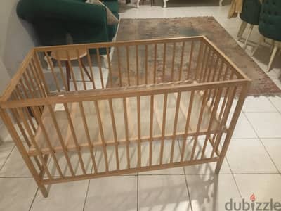 سرير اطفال
