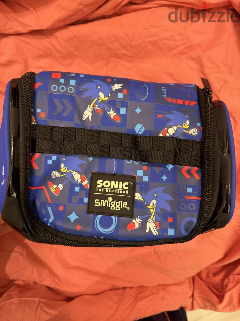 Smiggle School bag 17 inch 1