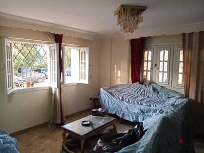 Apartment for sale in Zahra Al-Maadi, Madinat Al-Miraj, distinctive neighborhood    area 190m +30m free area  consists of 3 rooms, reception, kitchen, 2 bathrooms   raised ground floor    finishing