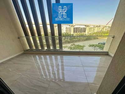 Fully finished apartment, ready to move and viewing, for sale in Sodic East with installments.