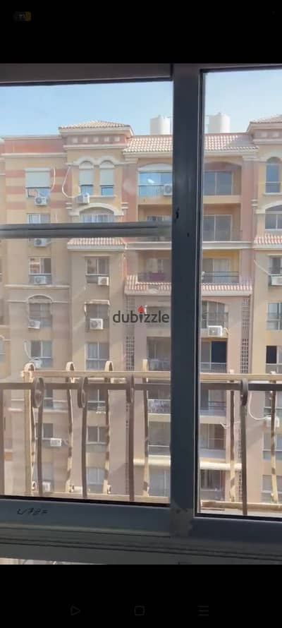 Furnished apartment for rent for upscale living in a prime location in Maadi Gardens compound on the ring road directly next to Baron City, close to all services and transportation, and Carrefour ring road, 5 minutes to Nasr City and the Fifth Settlement