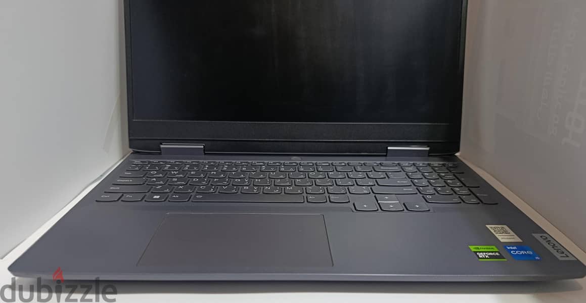 Lenovo LOQ 15iRH8 4
