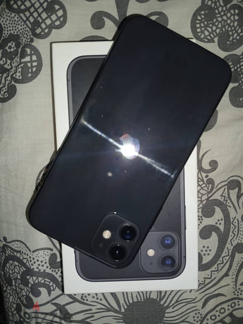 Apple - iPhone 11 1