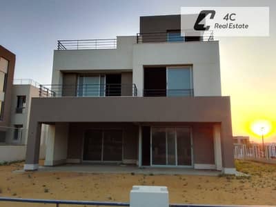 VILLA STAND ALONE READY TO MOVE -WITH PEST PRICE IN MARKET -VERY PRIME LOCATION - OPEN VIEW