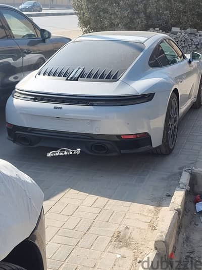 2025 Porsche 911 Carrera