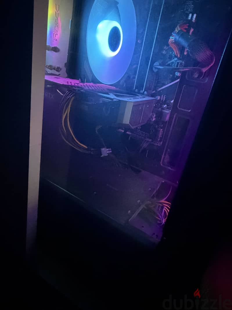 RTX5060  i5 3