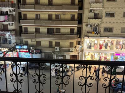 شقه للبيع في ش طلبه عويضه الرئيسي