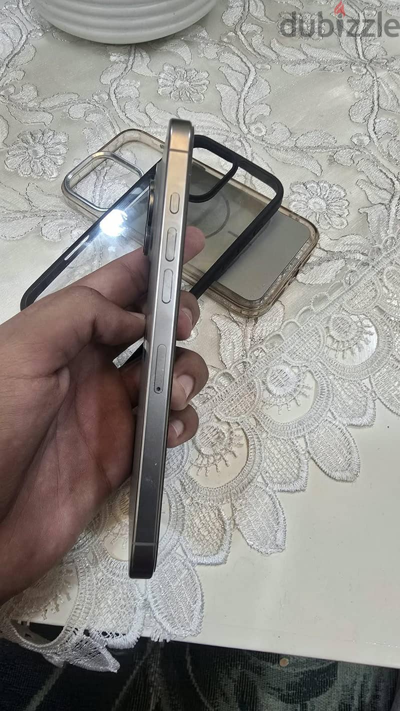 Apple - iPhone 16 Pro Max 6