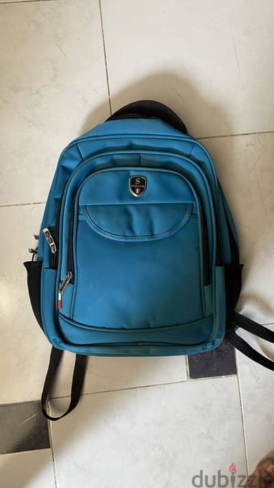 Laptop backpack barely used