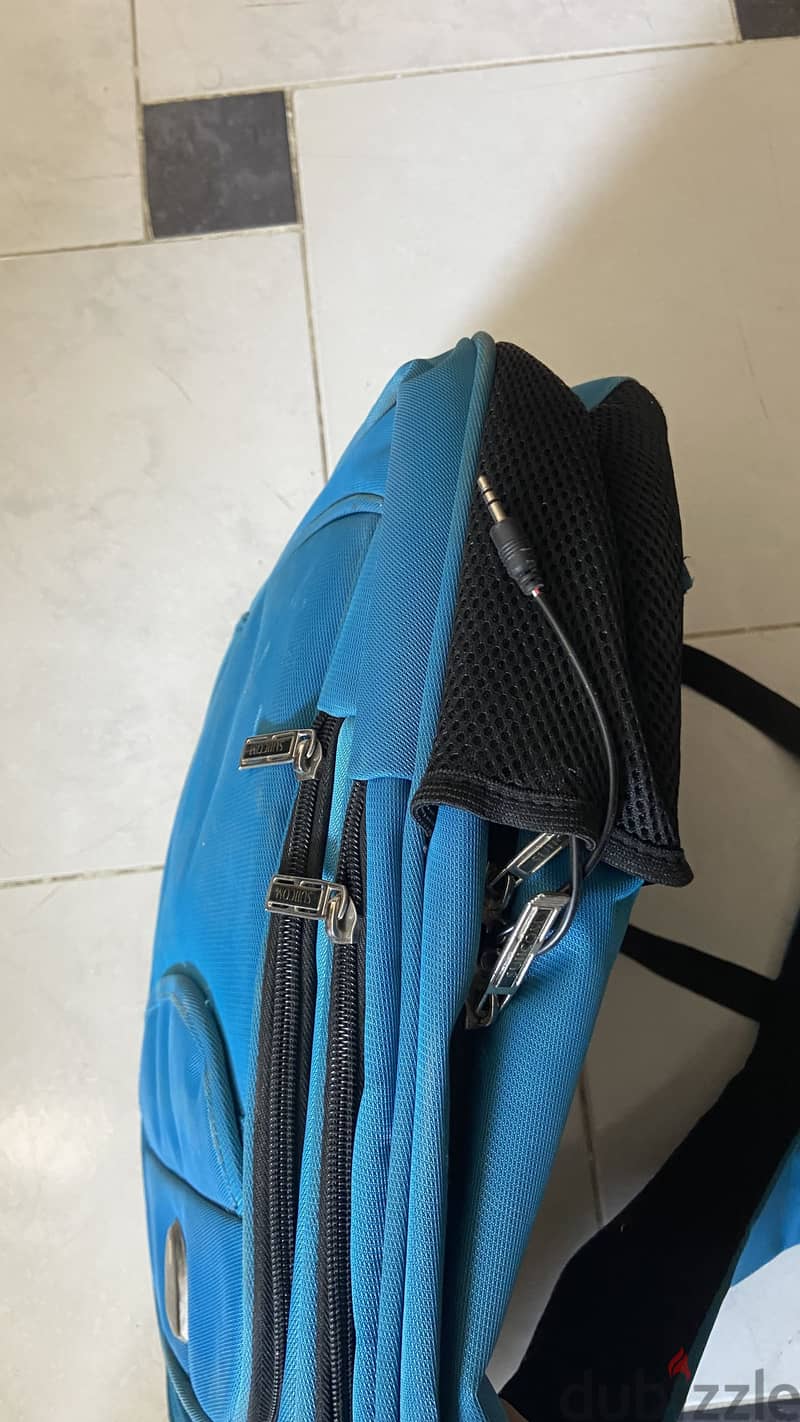 Laptop backpack barely used 3