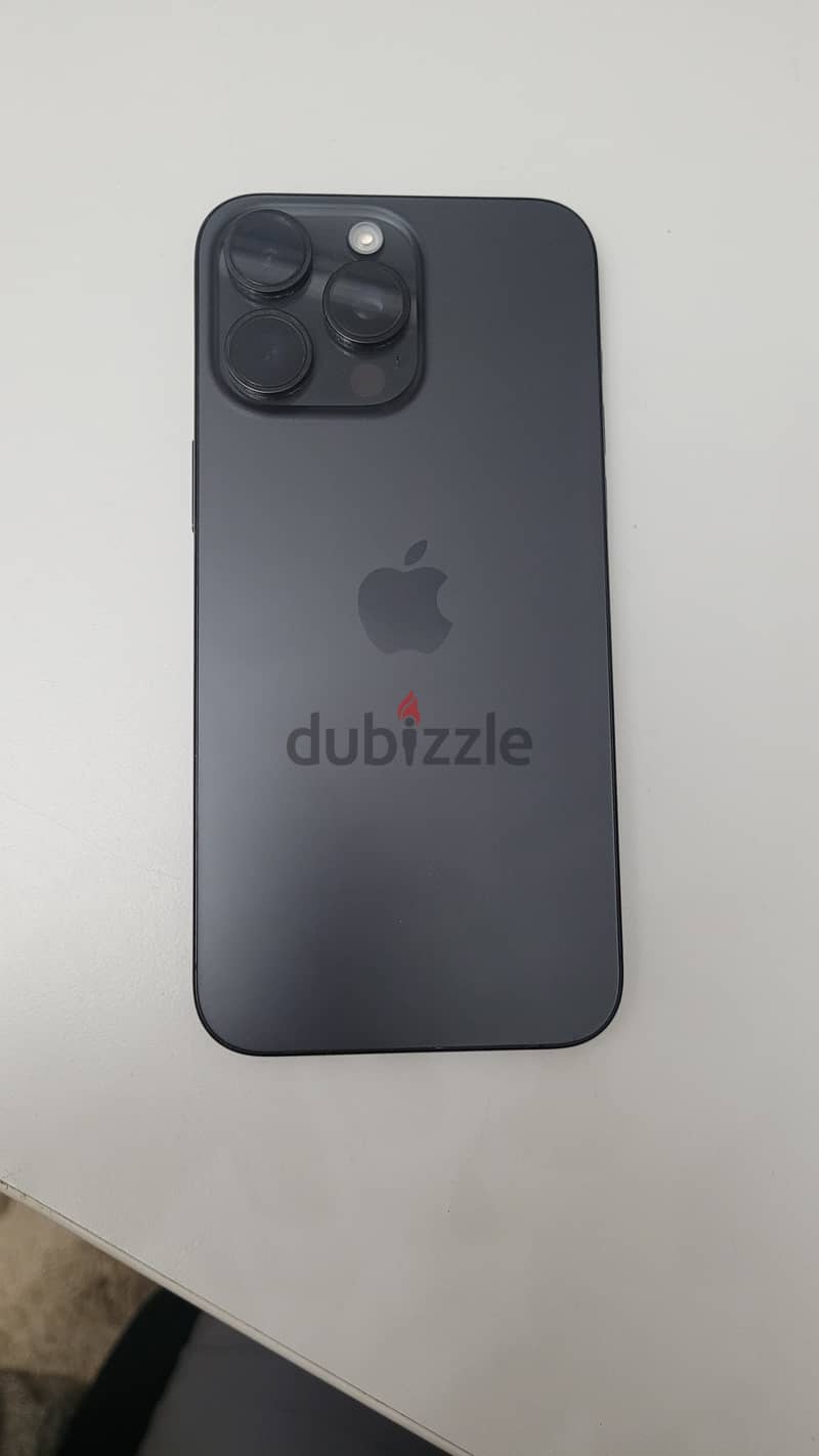 Apple - iPhone 15 Pro Max 3