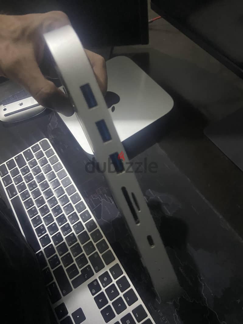 Apple Mac Mini M1 + Magic Keyboard + Magic Mouse + Dock 3