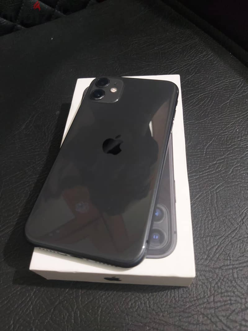 Apple - iPhone 11 7