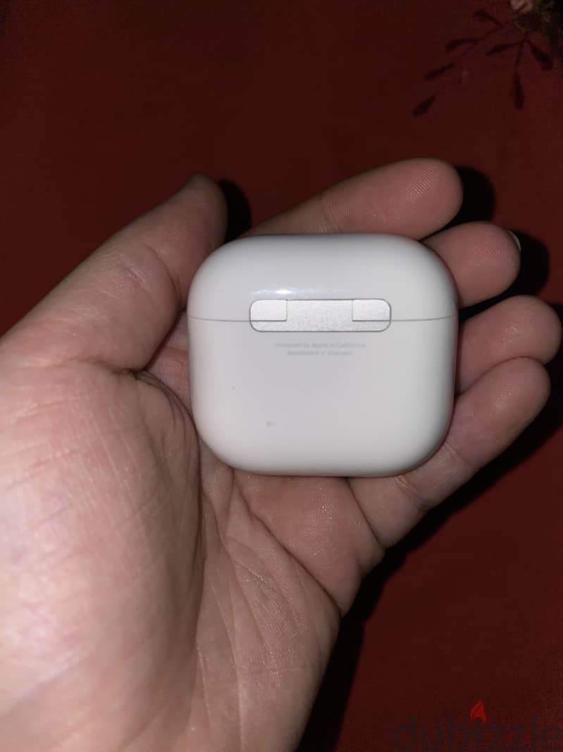 Apple AirPods 4 with box 1