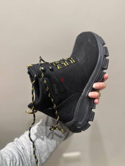 Caterpillar shoes