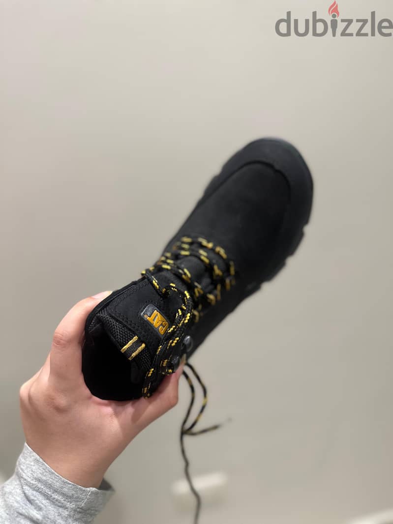 Caterpillar shoes 2