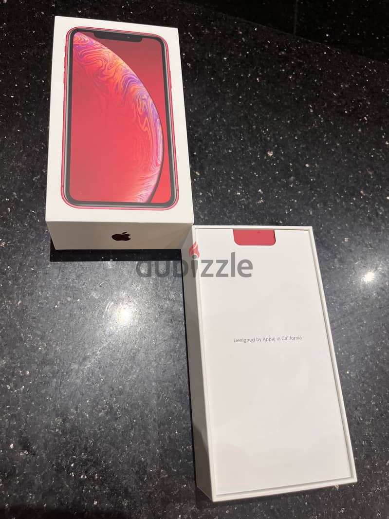 Apple - iPhone XR 7
