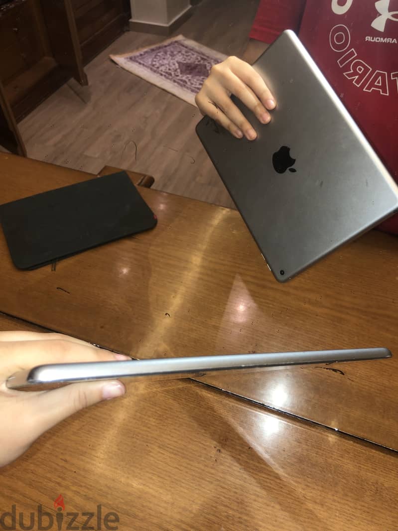 Apple ipad 8 2