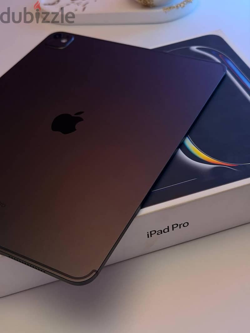 ipad pro m4 Wifi +cellular 3