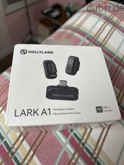 مايك Lark A1