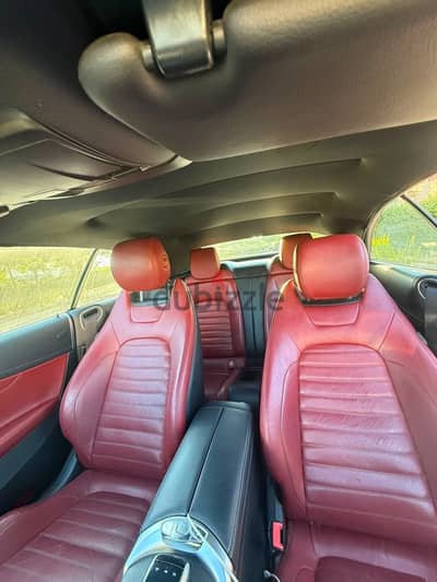 Mercedes-Benz C300