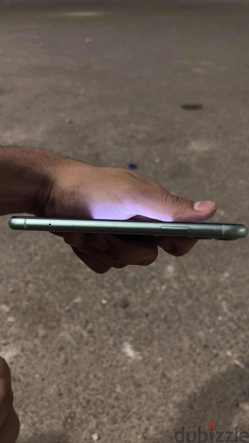 Apple - iPhone 11 5