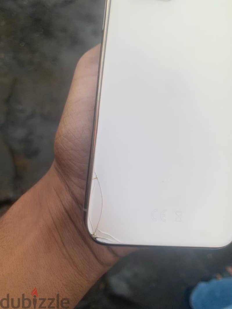 ايفون 11برو 1