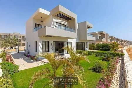 فيلا استاندالون للبيع صف اول بفيو بانورامي متشطبه High end في ازها Azha ain el sokhna العين السخنه
