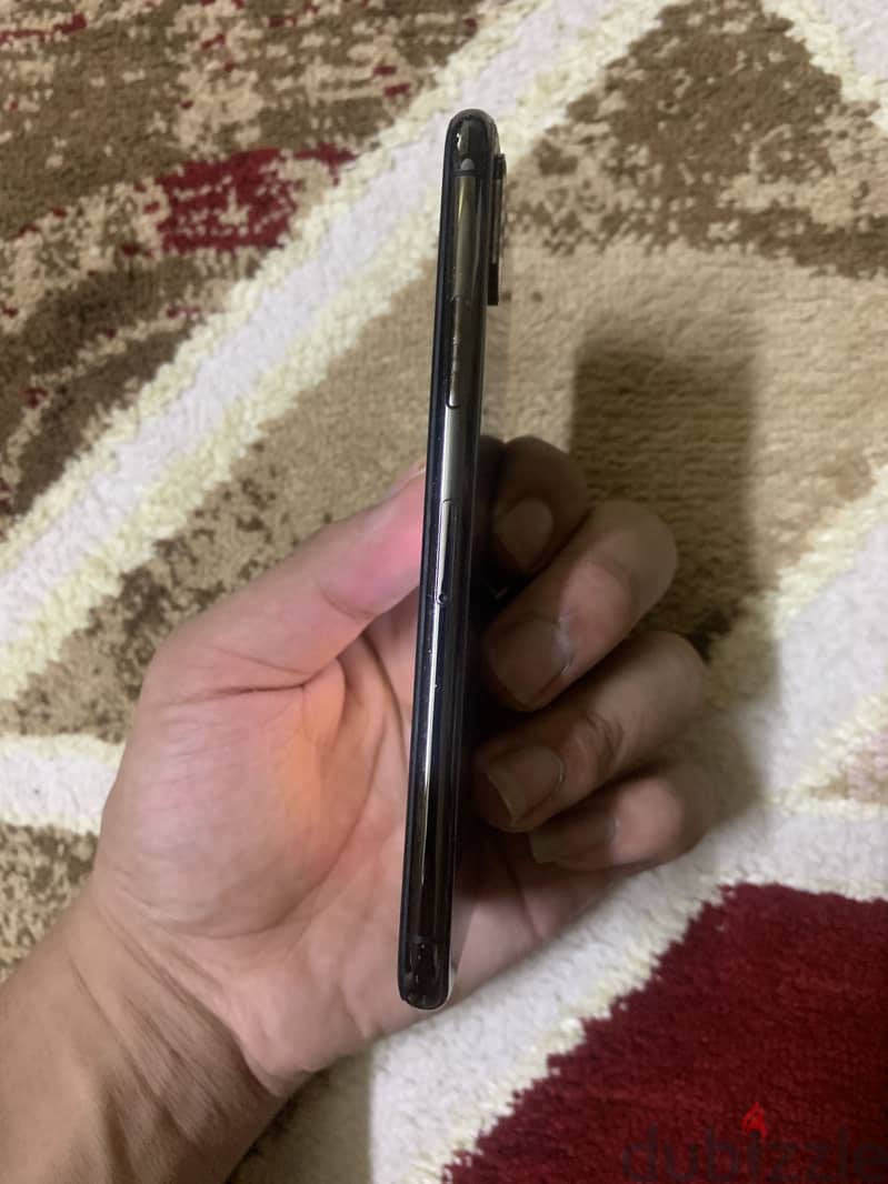آبل - آيفون اكس 3