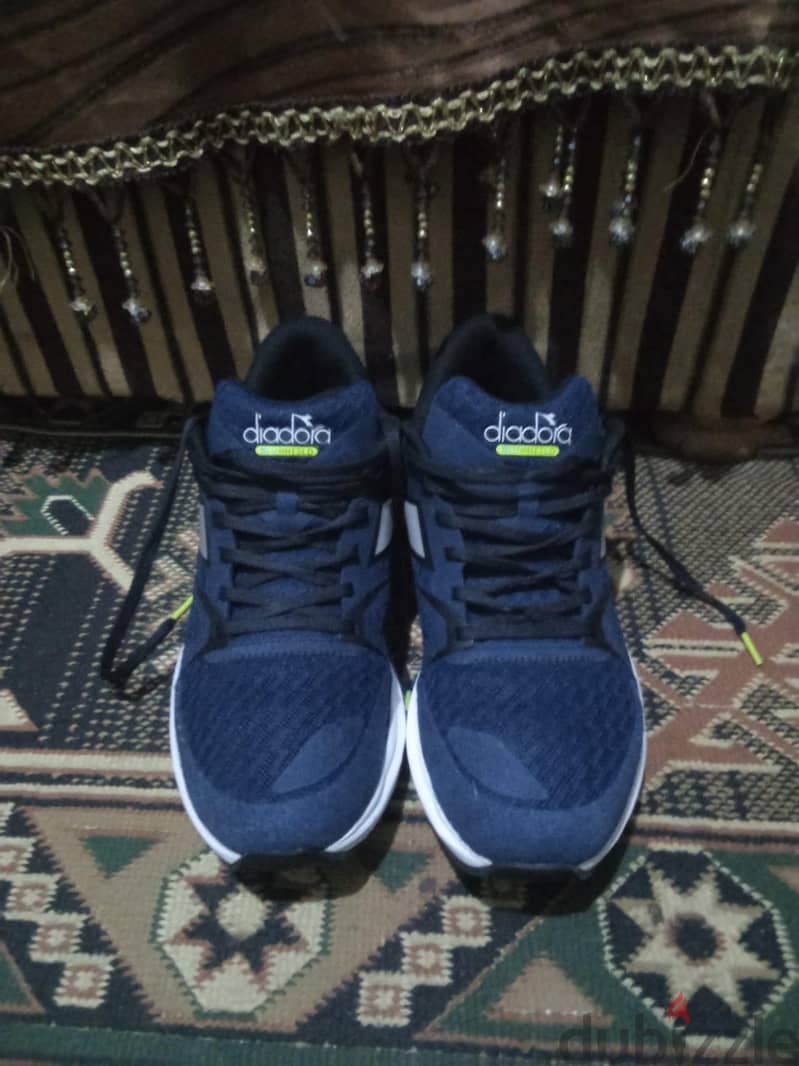 diadora  BLU  SHIELD.  Siz. 43 6