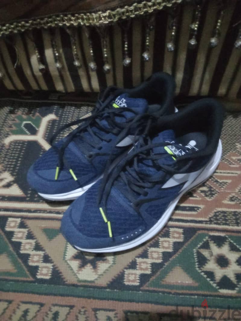 diadora  BLU  SHIELD.  Siz. 43 7