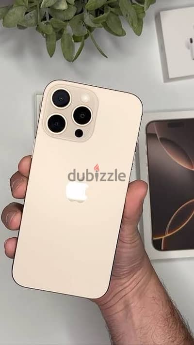 Apple - iPhone 16 Pro Max