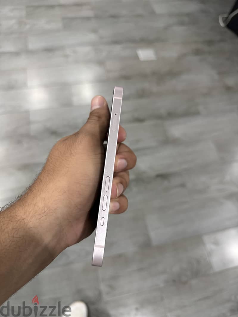 آبل - آيفون 13 5