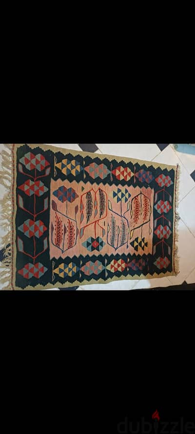 سجاد ومشايات ايرانى نادرة تحفة فنية رائعة