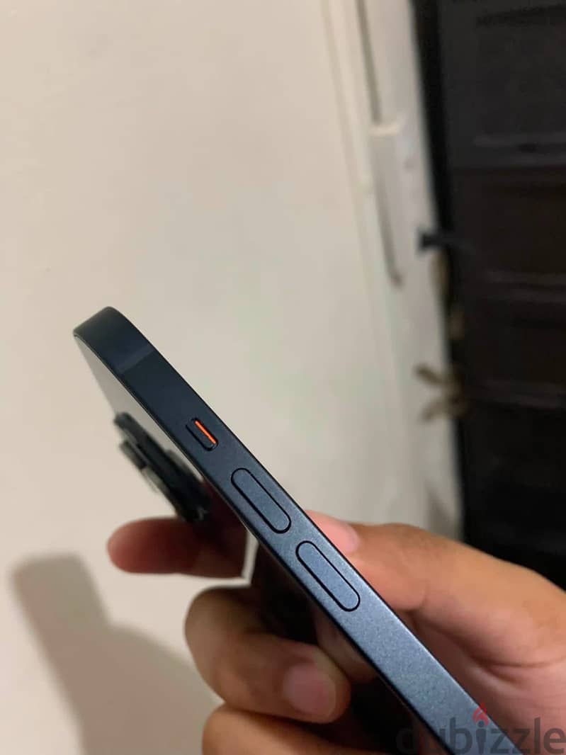 Apple - iPhone 13 4